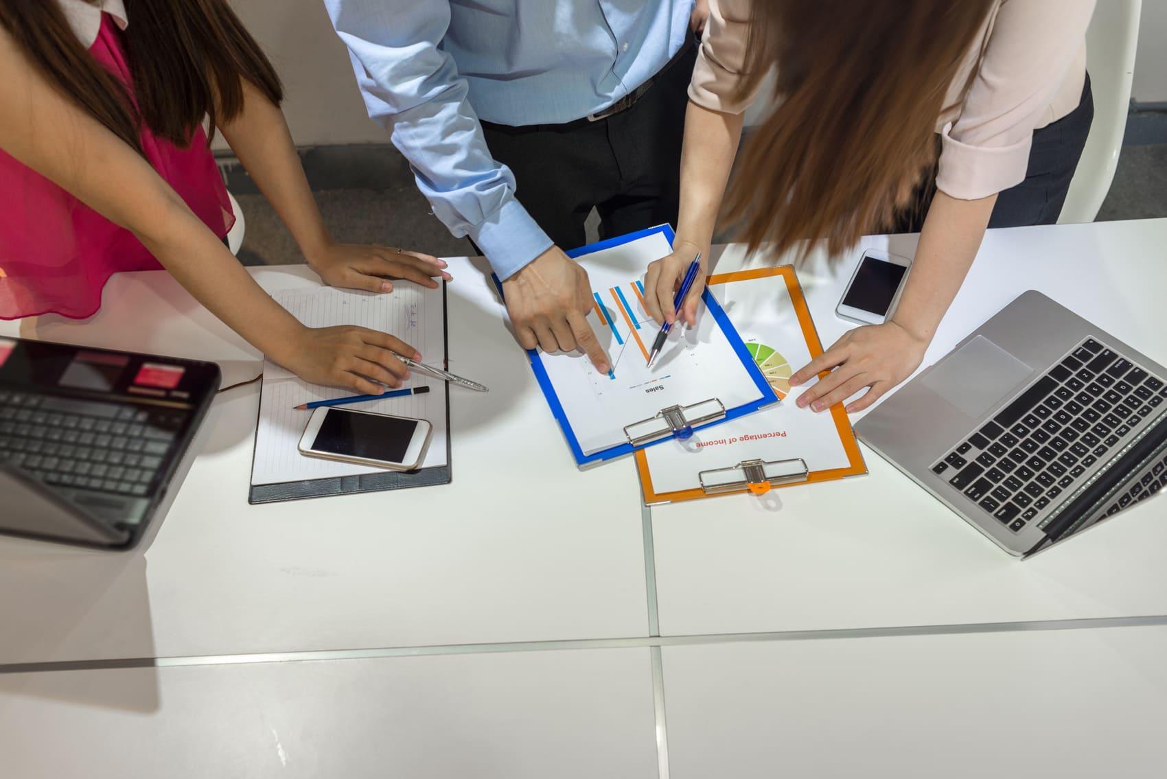 Elempet: Conexión fluida de ÉDO sin operaciones manuales.